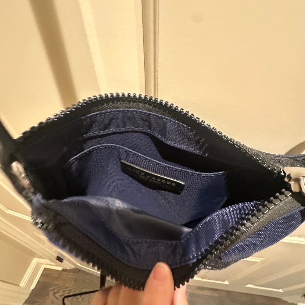Navy Blue Marc Jacobs Crossbody - Picture 4 of 6